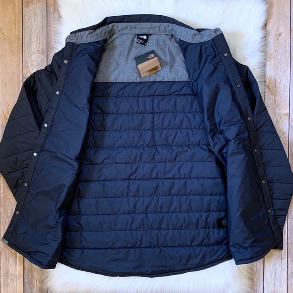 The North Face Shacket Insulated Shirt Jacket - Picture 3 of 8